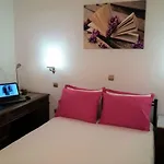Apiranthos Diamond Maisonette In Naxos 펜션