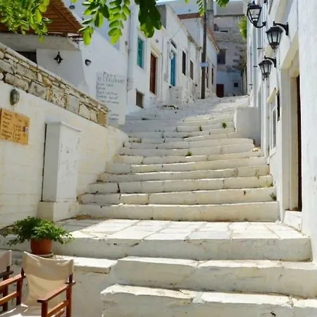 度假居 Apiranthos Diamond Maisonette In Naxos *
