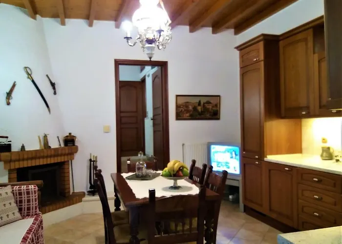 Apiranthos Diamond Maisonette In Naxos * Apérathos